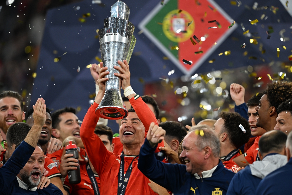 葡超倒计时,罗马清晨伤情更新,细节引发关注,震撼外界,资深球员宣示担当的简单介绍 葡超倒计时,罗马清晨伤情更新,细节引发关注,震撼外界,资深球员宣示担当的简单介绍