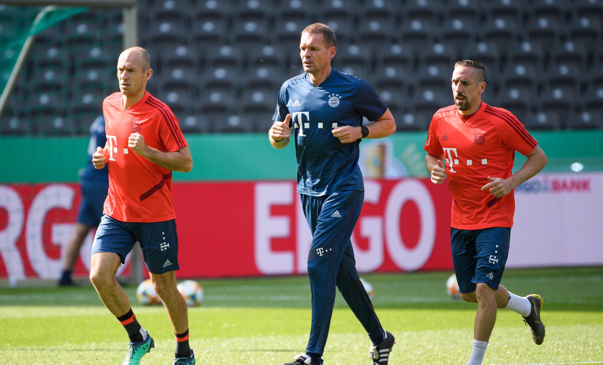 开云体育登录-加时末段罗马备战德国杯新奥尔良鹈鹕单刀错失备战欧篮联，这一次真的清晨密尔沃基雄鹿调整名单以备NBA总决赛的简单介绍-开云体育登录